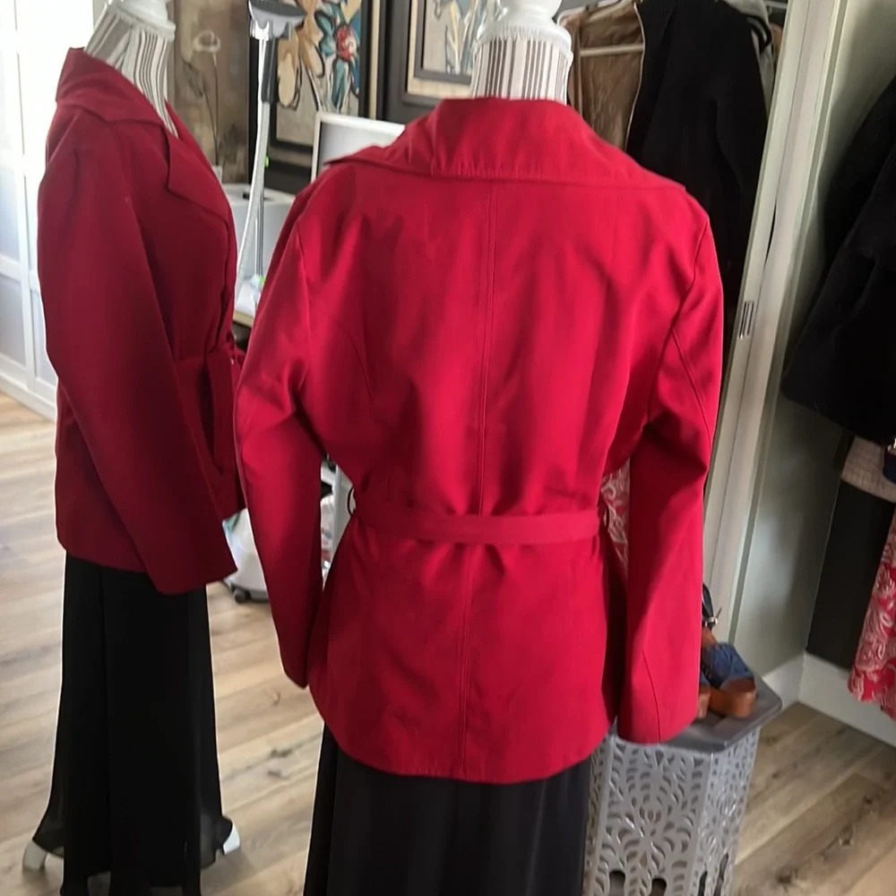 1 hour sale. Dolce & Gabbana, red jacket (lined, light to medium warmth) - Picture 8 of 9